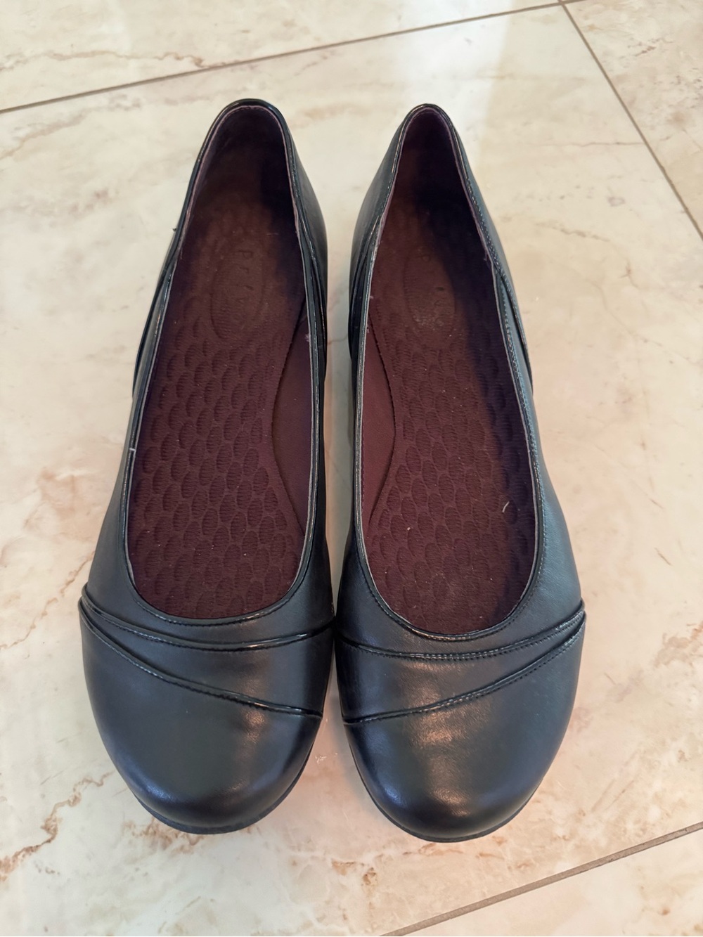 Privi by Clark’s Black Women's Ballet Flats - size 9